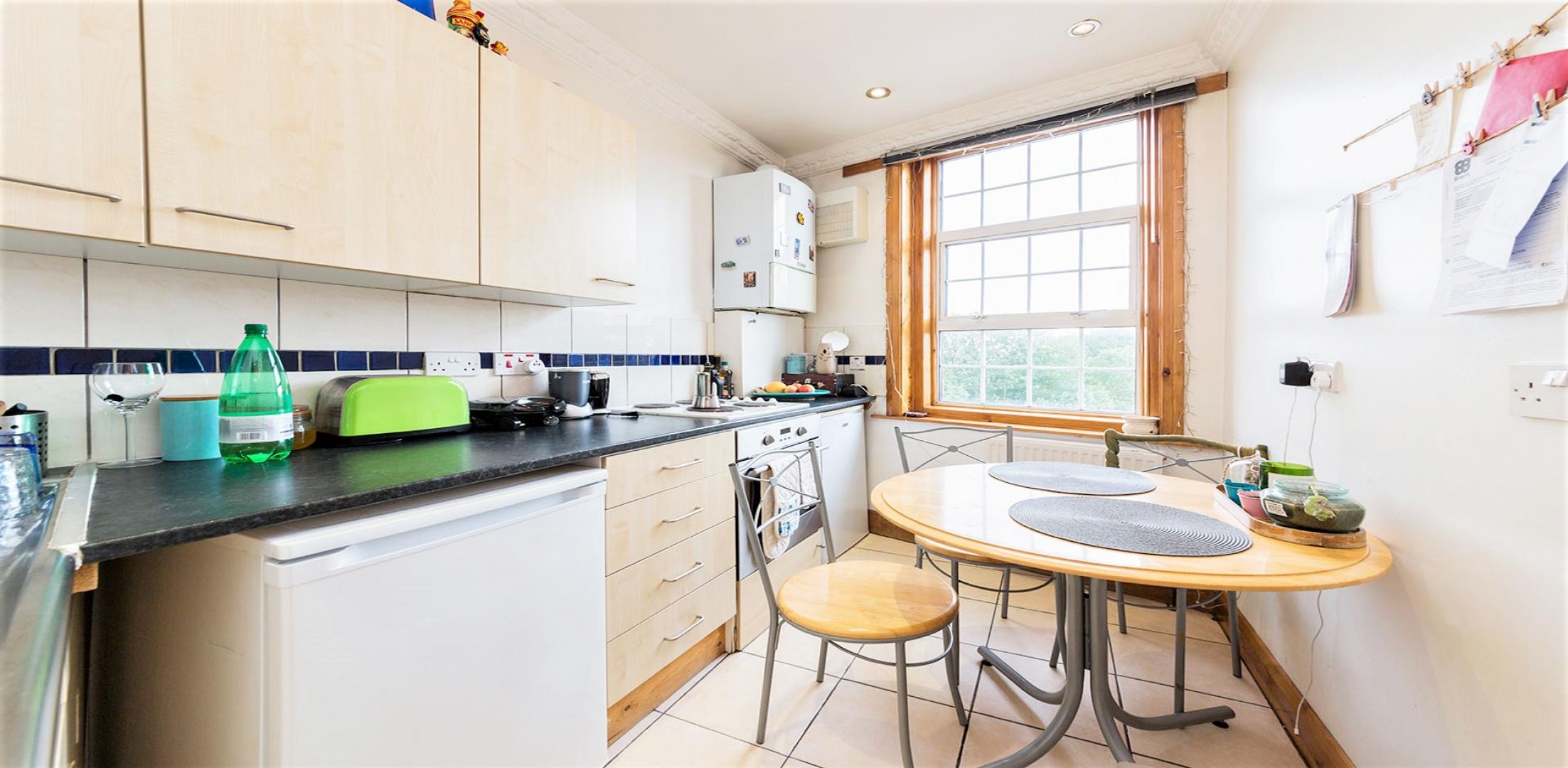 			2 Bedroom, 1 bath, 1 reception Flat			 Burnley Road, DOLLIS HILL